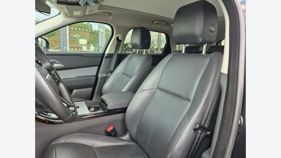 LAND ROVER Range Rover Velar -