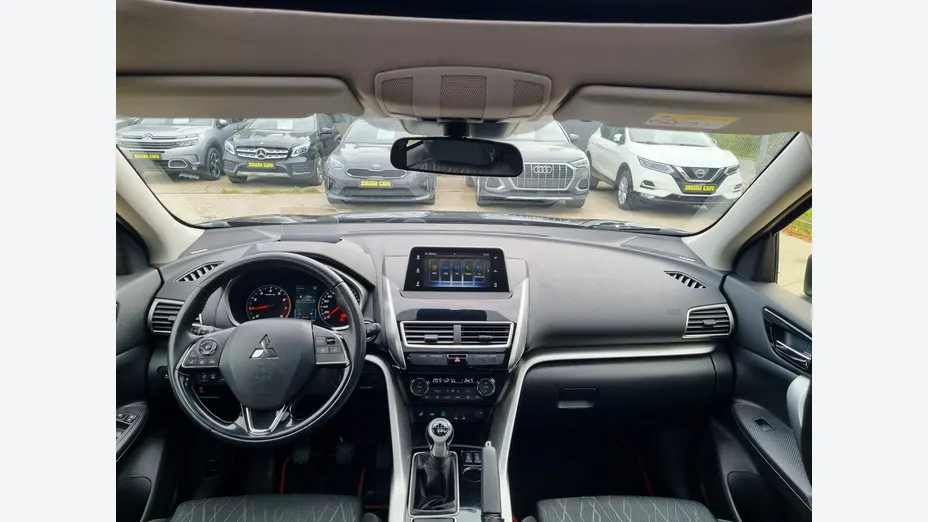 MITSUBISHI Eclipse Cross -