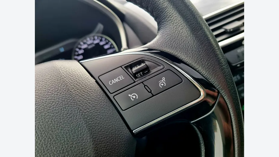 MITSUBISHI Eclipse Cross -