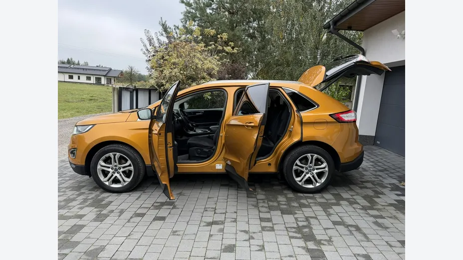 FORD Edge -
