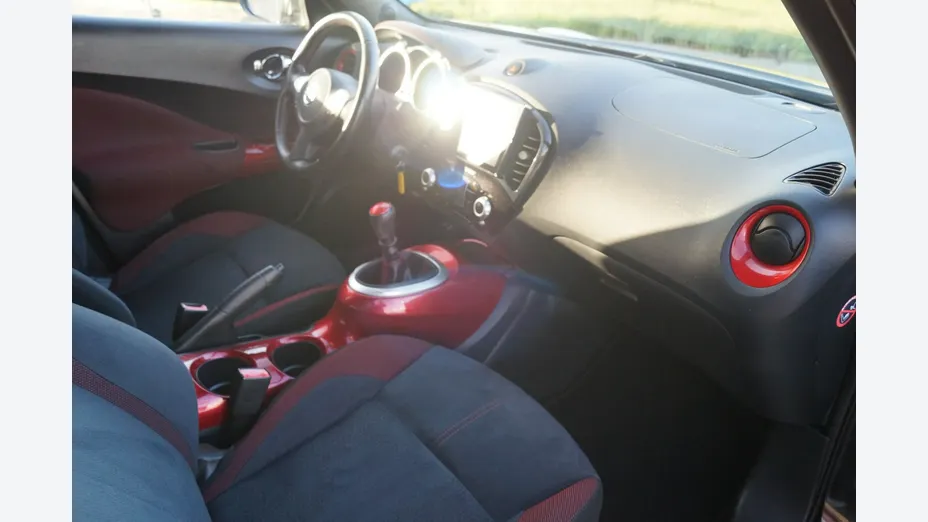 NISSAN Juke -