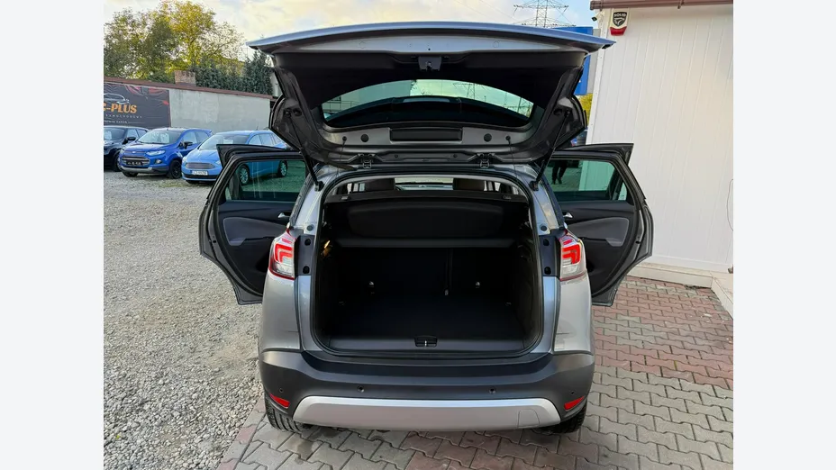 OPEL Crossland X -
