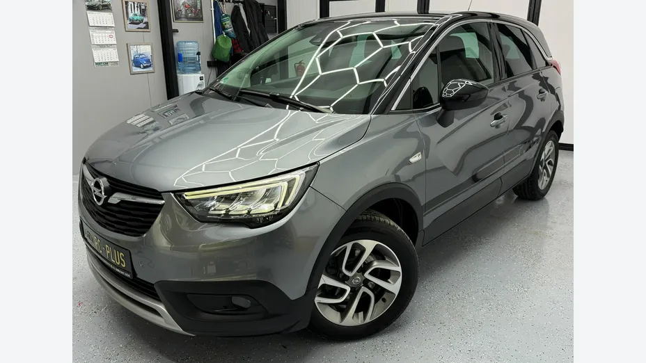 OPEL Crossland X -