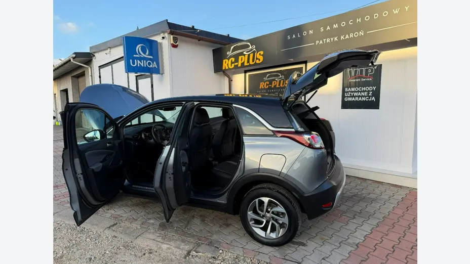 OPEL Crossland X -