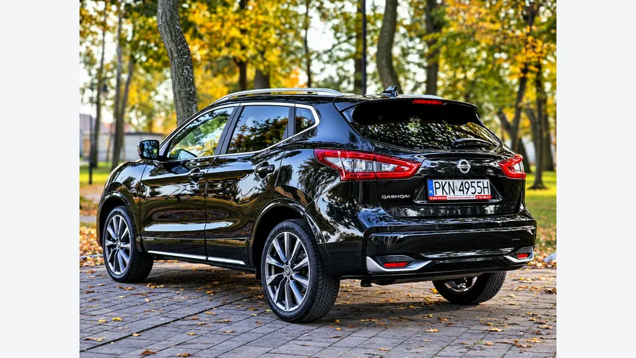 NISSAN Qashqai -