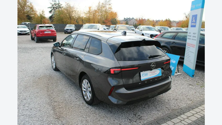 OPEL Astra -
