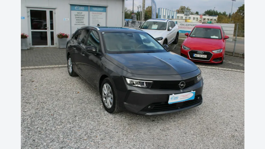 OPEL Astra -