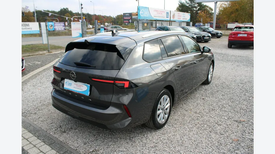 OPEL Astra -