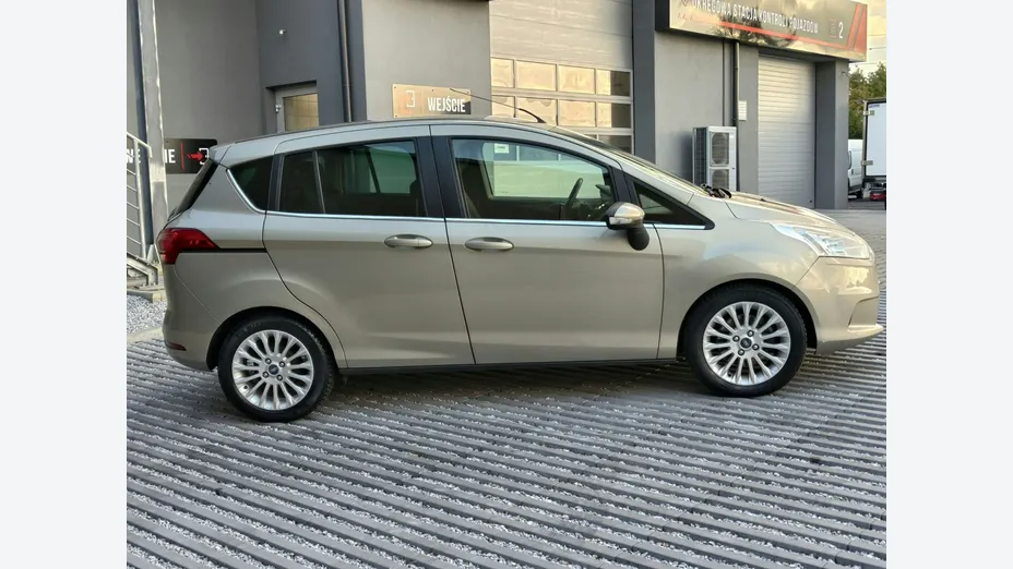 FORD B-MAX -