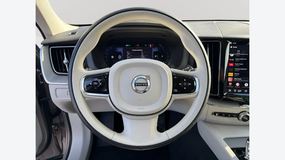 VOLVO XC60 -