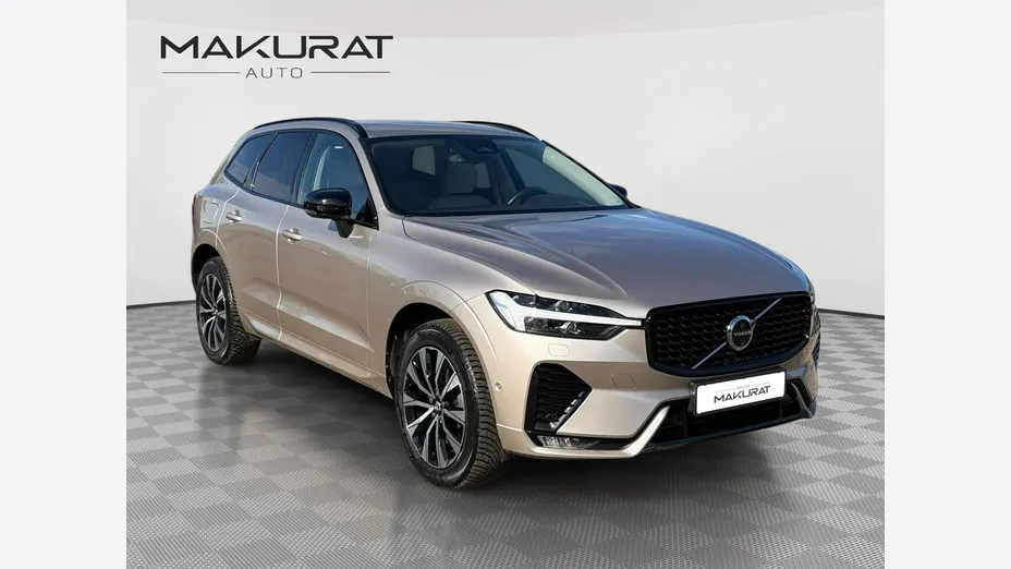 VOLVO XC60 -