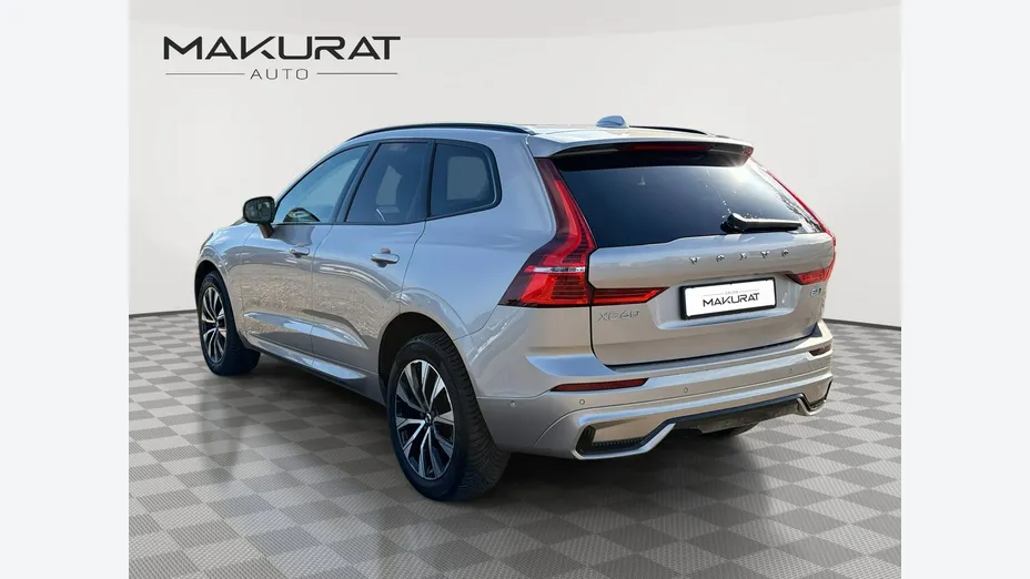 VOLVO XC60 -