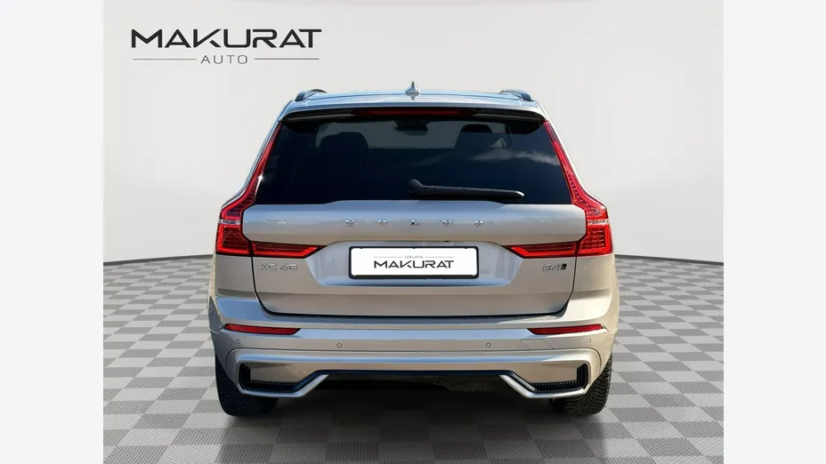VOLVO XC60 -