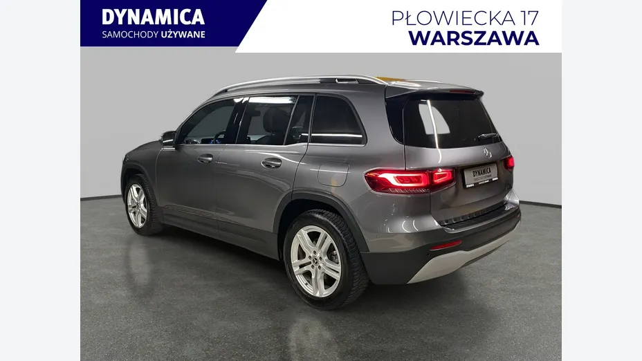MERCEDES-BENZ GLB -