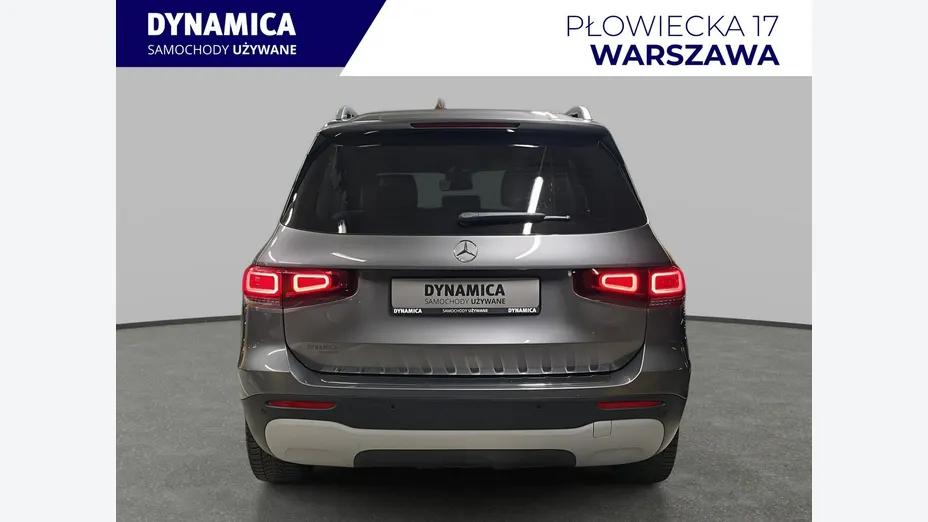 MERCEDES-BENZ GLB -