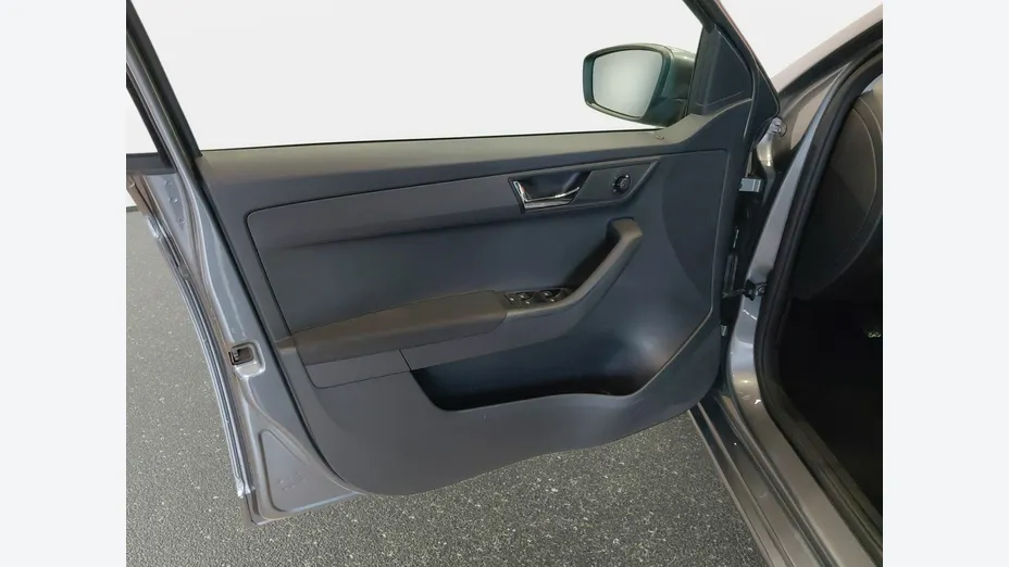 SKODA Fabia -