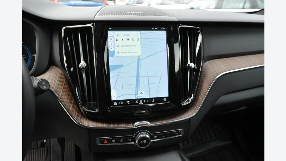 VOLVO XC60 -