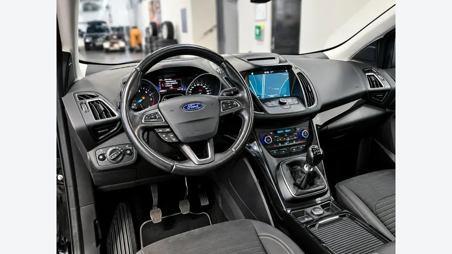 FORD Kuga -