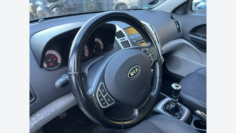 KIA Cee'd -