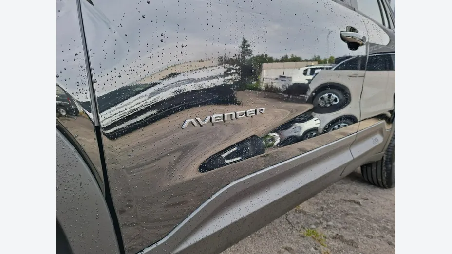 JEEP Avenger -