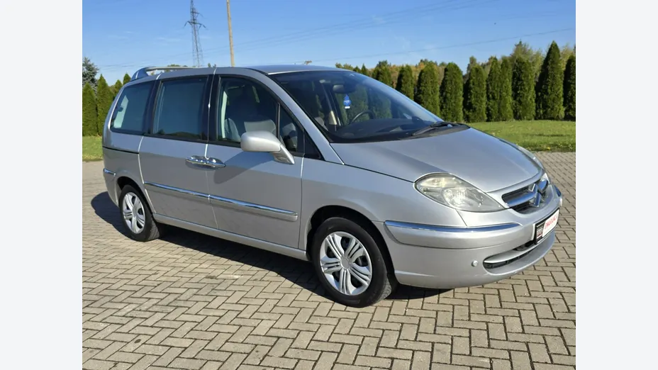 CITROEN C8 -