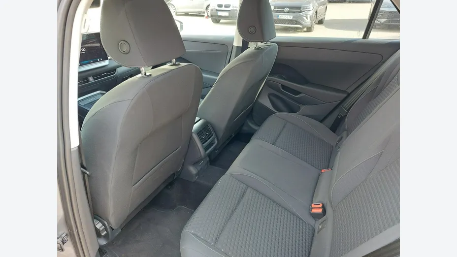 VOLKSWAGEN T-ROC -