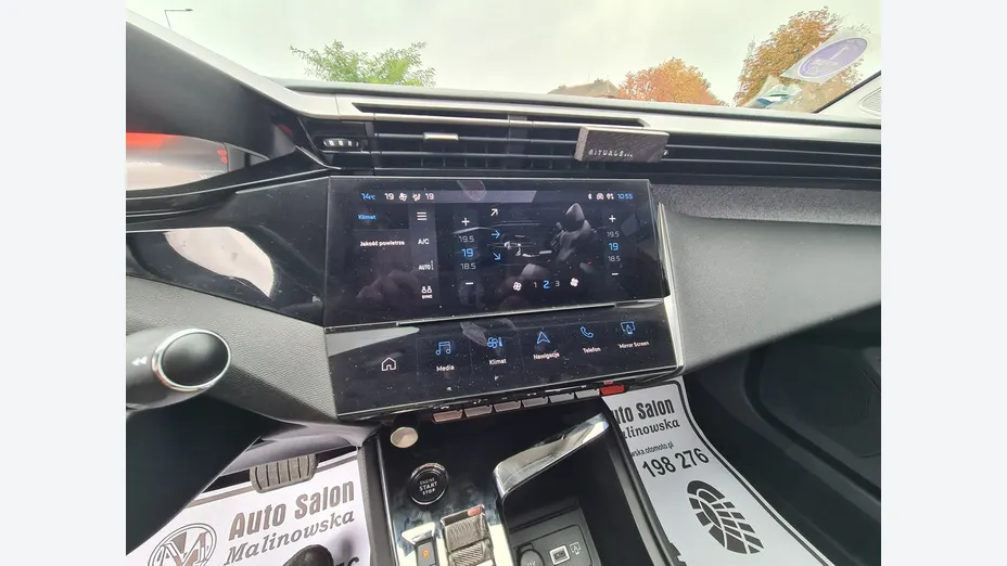 PEUGEOT 308 -