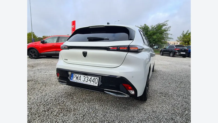 PEUGEOT 308 -
