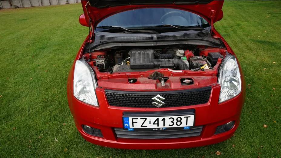 SUZUKI Swift -