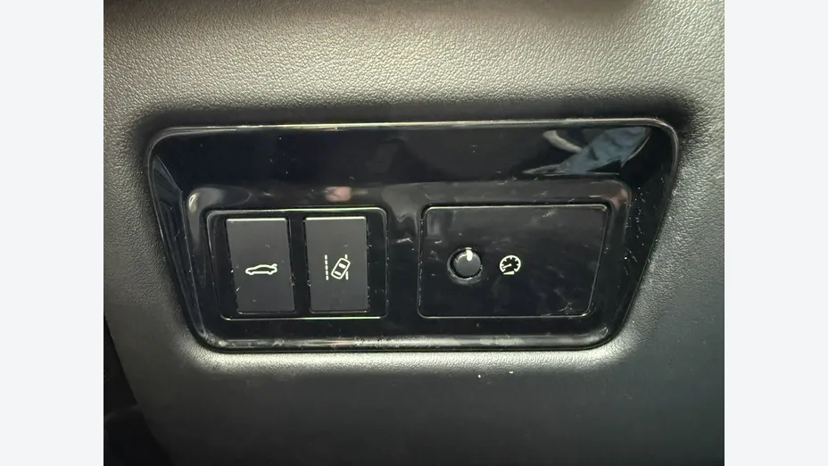 JAGUAR XF -