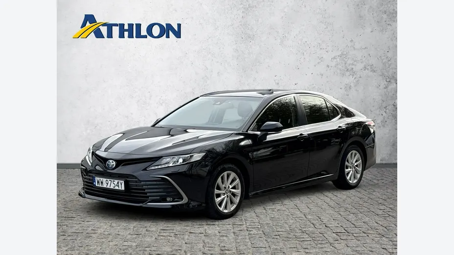 TOYOTA Camry -