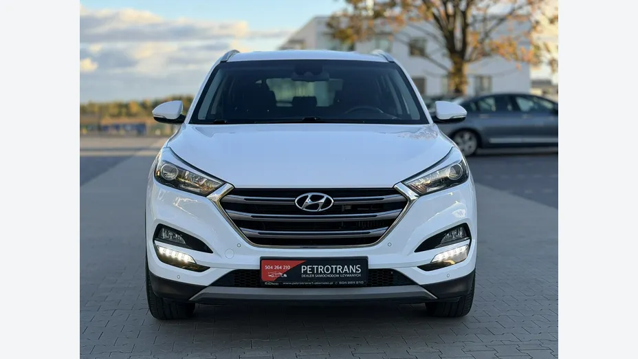 HYUNDAI Tucson -
