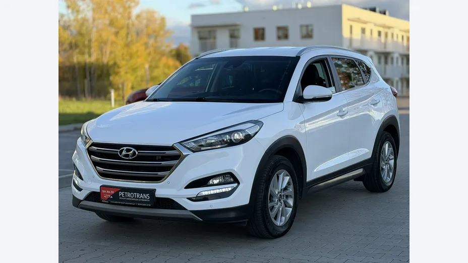HYUNDAI Tucson -