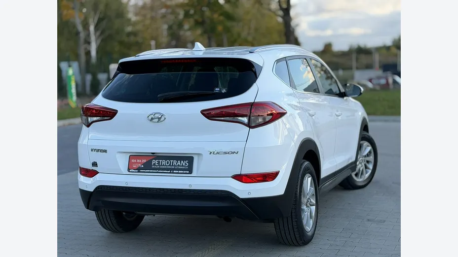 HYUNDAI Tucson -