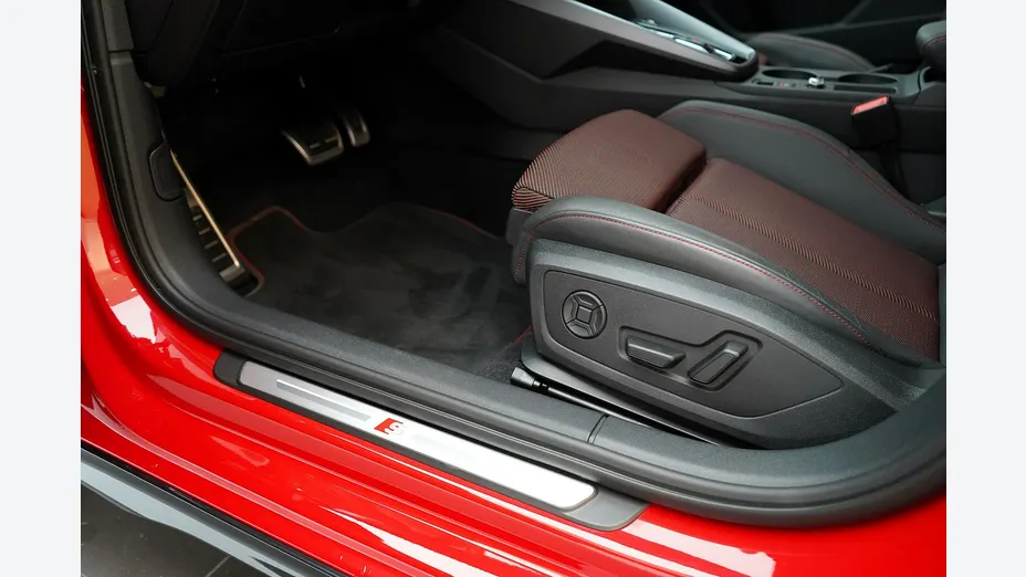 AUDI A3 Allstreet -