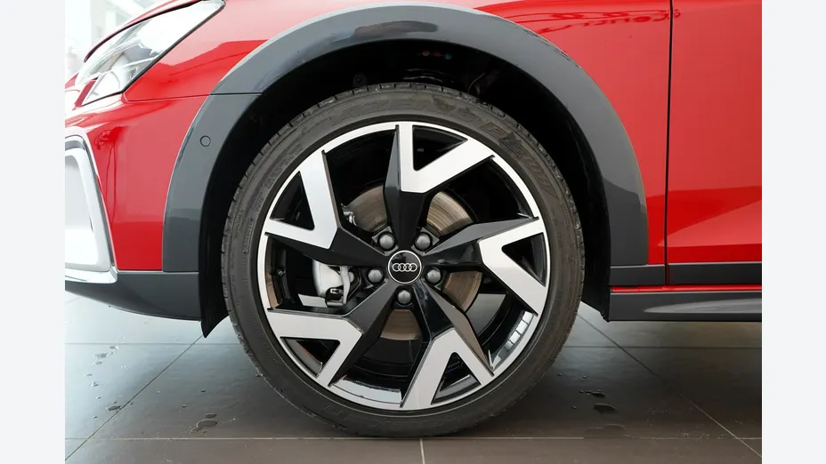 AUDI A3 Allstreet -
