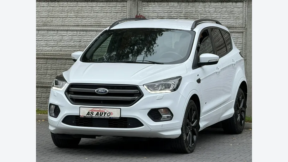 FORD Kuga -