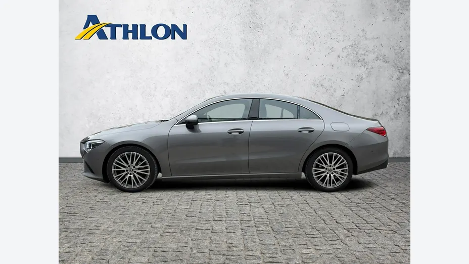 MERCEDES-BENZ CLA -