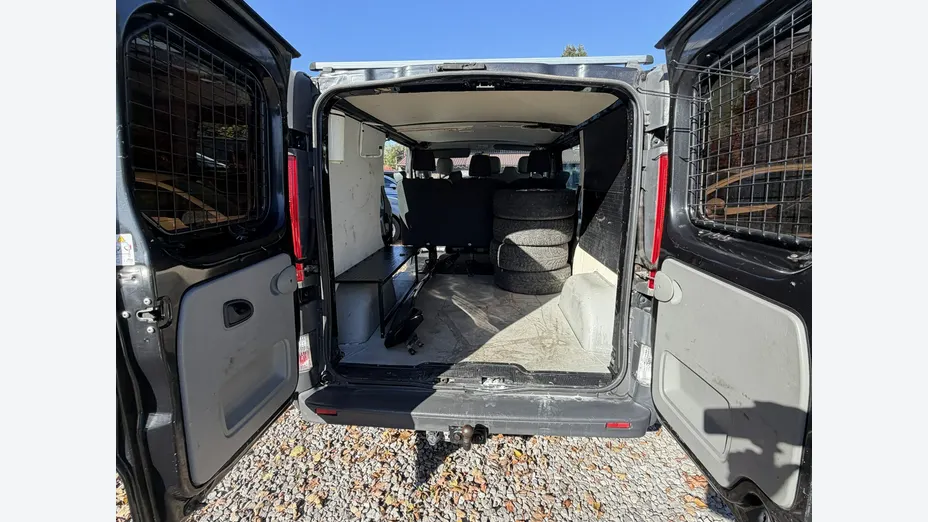 OPEL Vivaro -