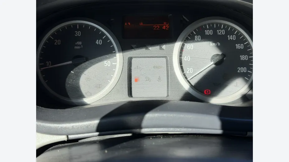 OPEL Vivaro -