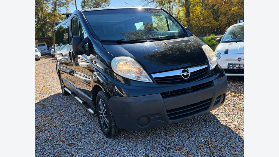 OPEL Vivaro -