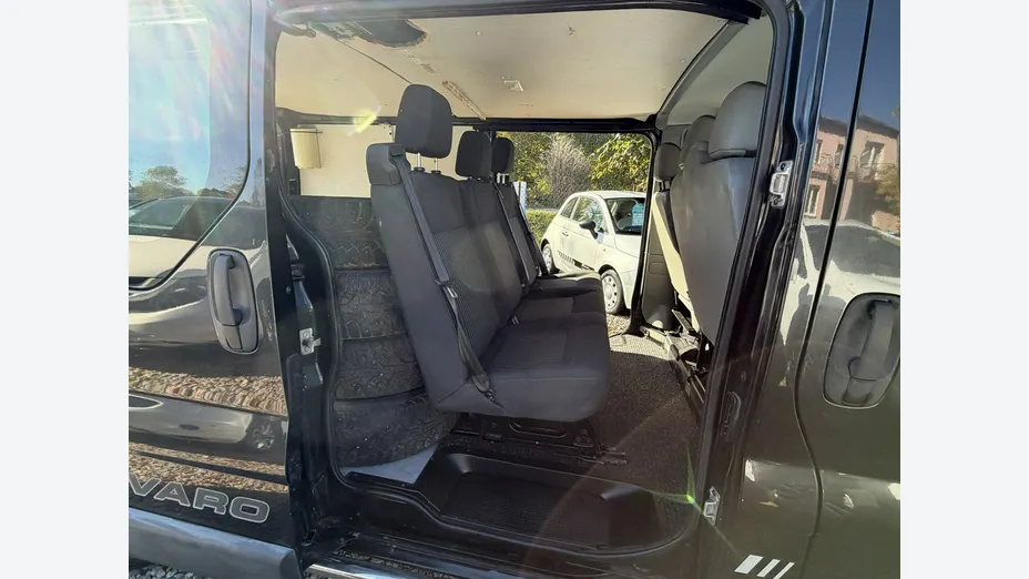 OPEL Vivaro -