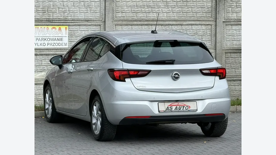 OPEL Astra -