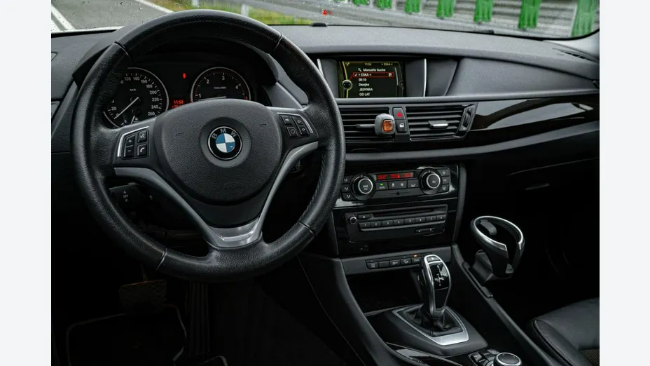 BMW X1 -