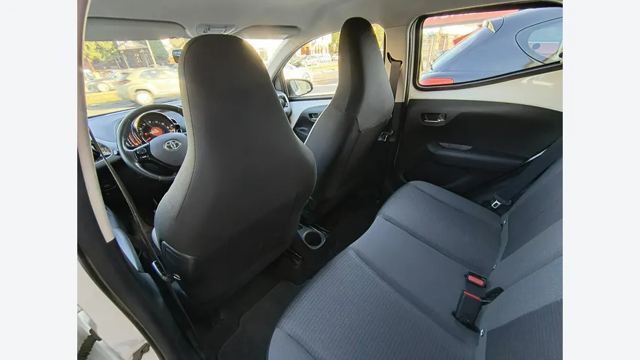 TOYOTA Aygo -