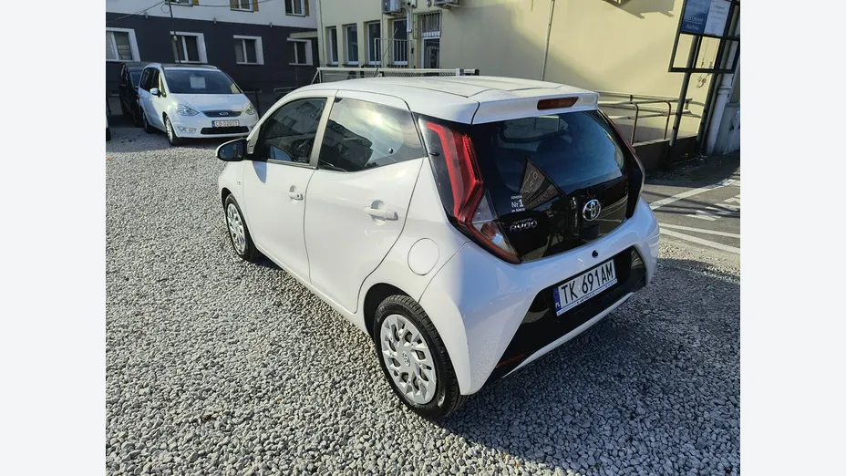 TOYOTA Aygo -