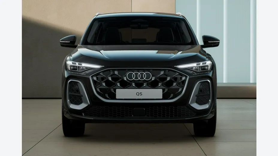 AUDI Q5 -