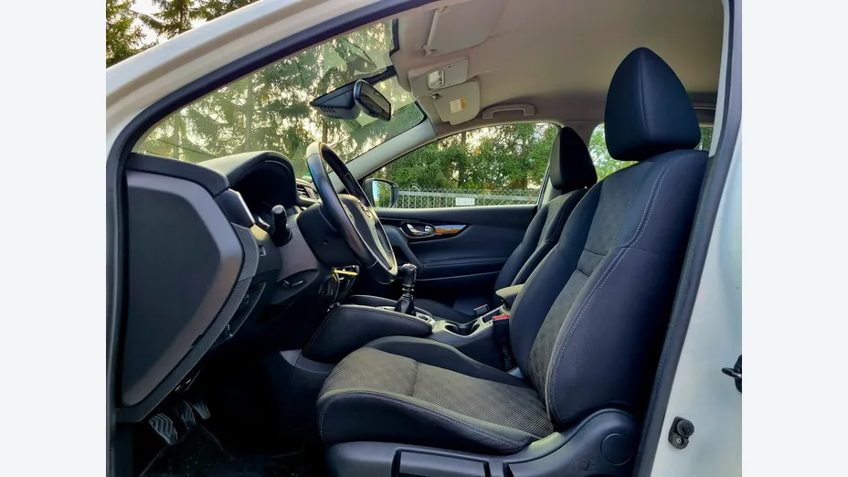 NISSAN Qashqai -