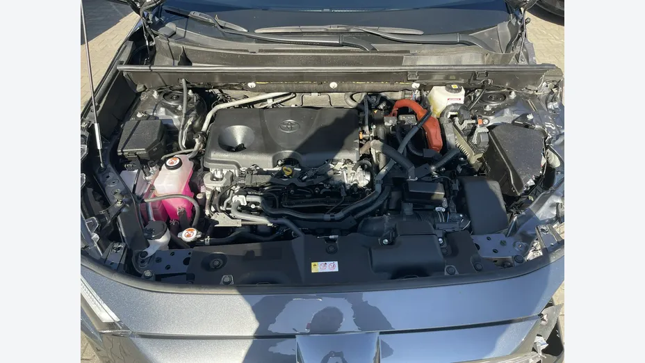 TOYOTA RAV4 -