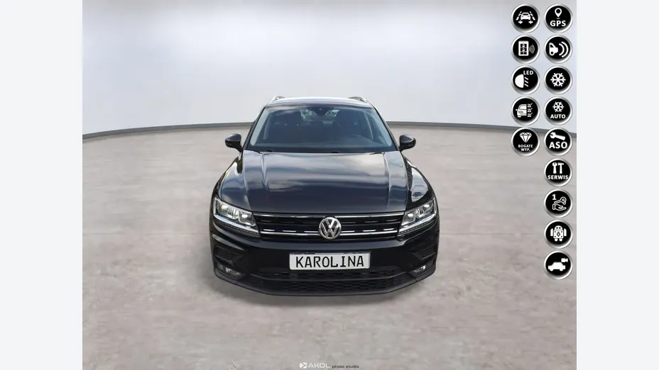 VOLKSWAGEN Tiguan -